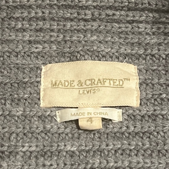 Levi’s Made and Crafted Grey Wool and Cashmere Cardigan with elbow patches sz 4 - Picture 3 of 9